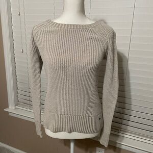 American eagle 🦅 outfitters beige crew neck sweater